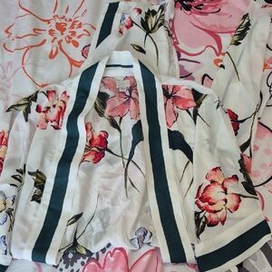 A New Day Pink Floral Kimono XS / S
